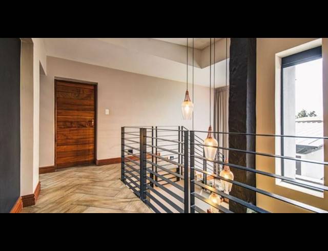 4 BEDROOM HOUSE FOR SALE IN GLEN MARAIS